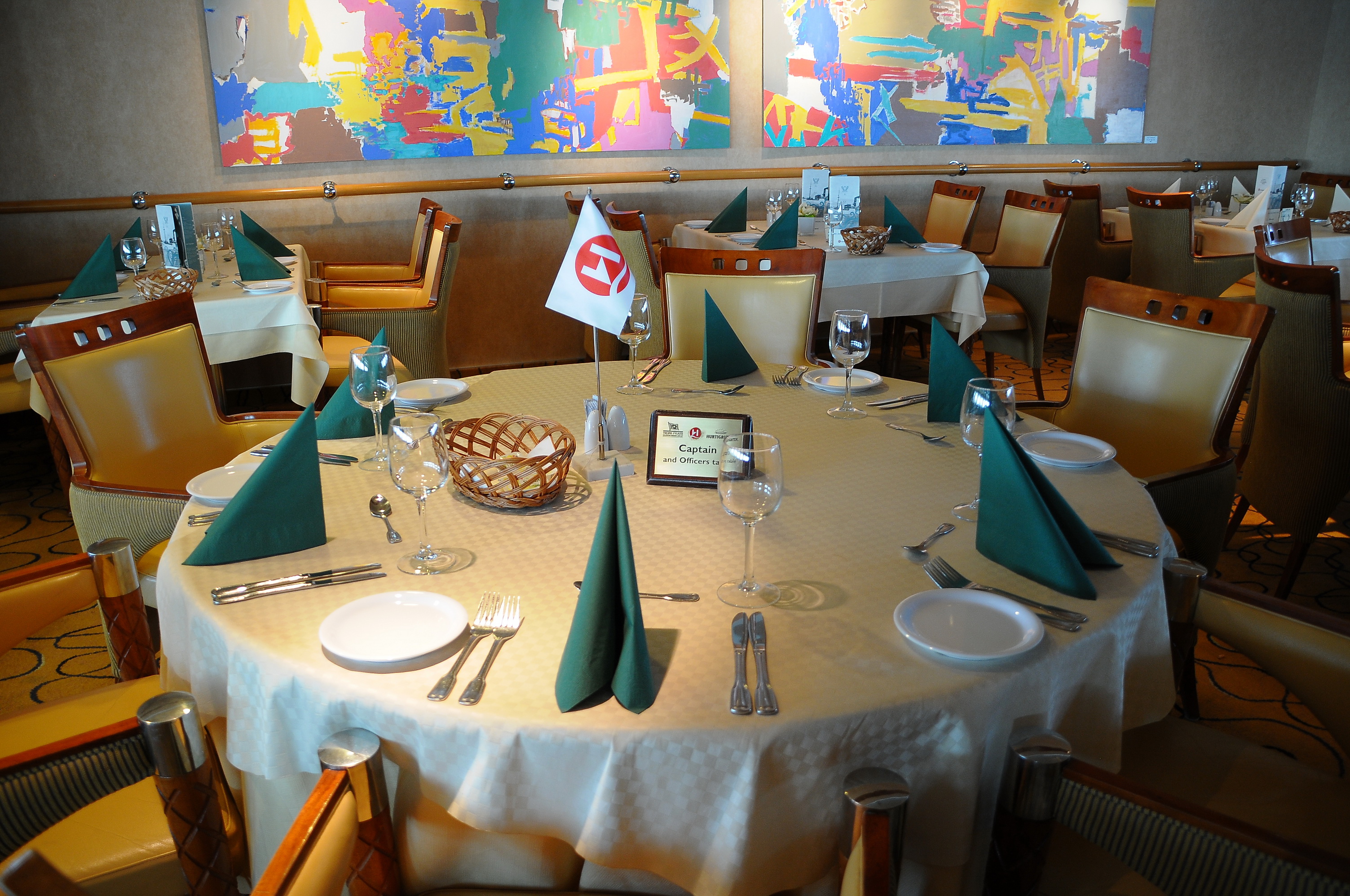 MS Midnatsol Speisesaal